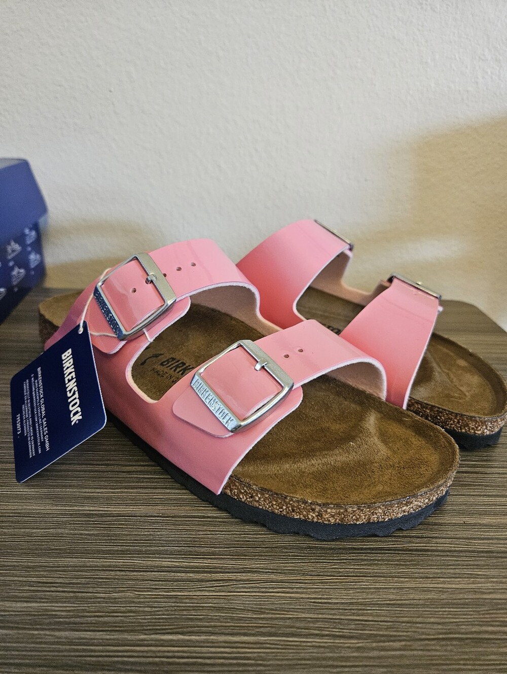 Birkenstock Arizona Patent Candy Pink 41 Womens Size 10 brand new in box